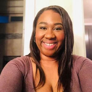 Meet your Posher, Sonya